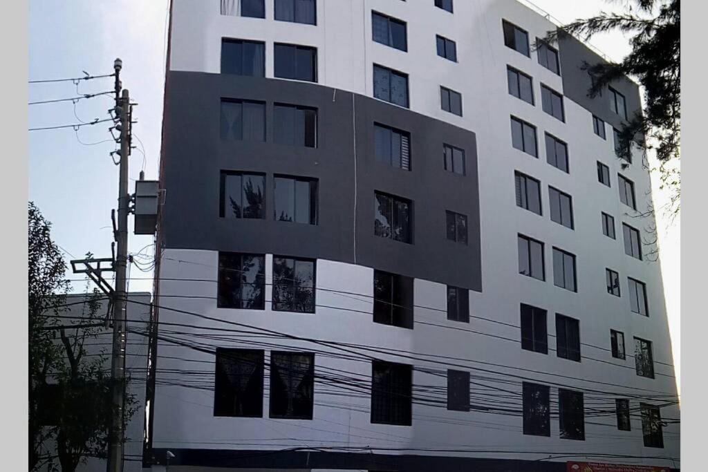 Departamento Alejandro - Completo Y Amplio Departamento En Una Zona Muy Tranquila De La Cdmx Мехико Экстерьер фото